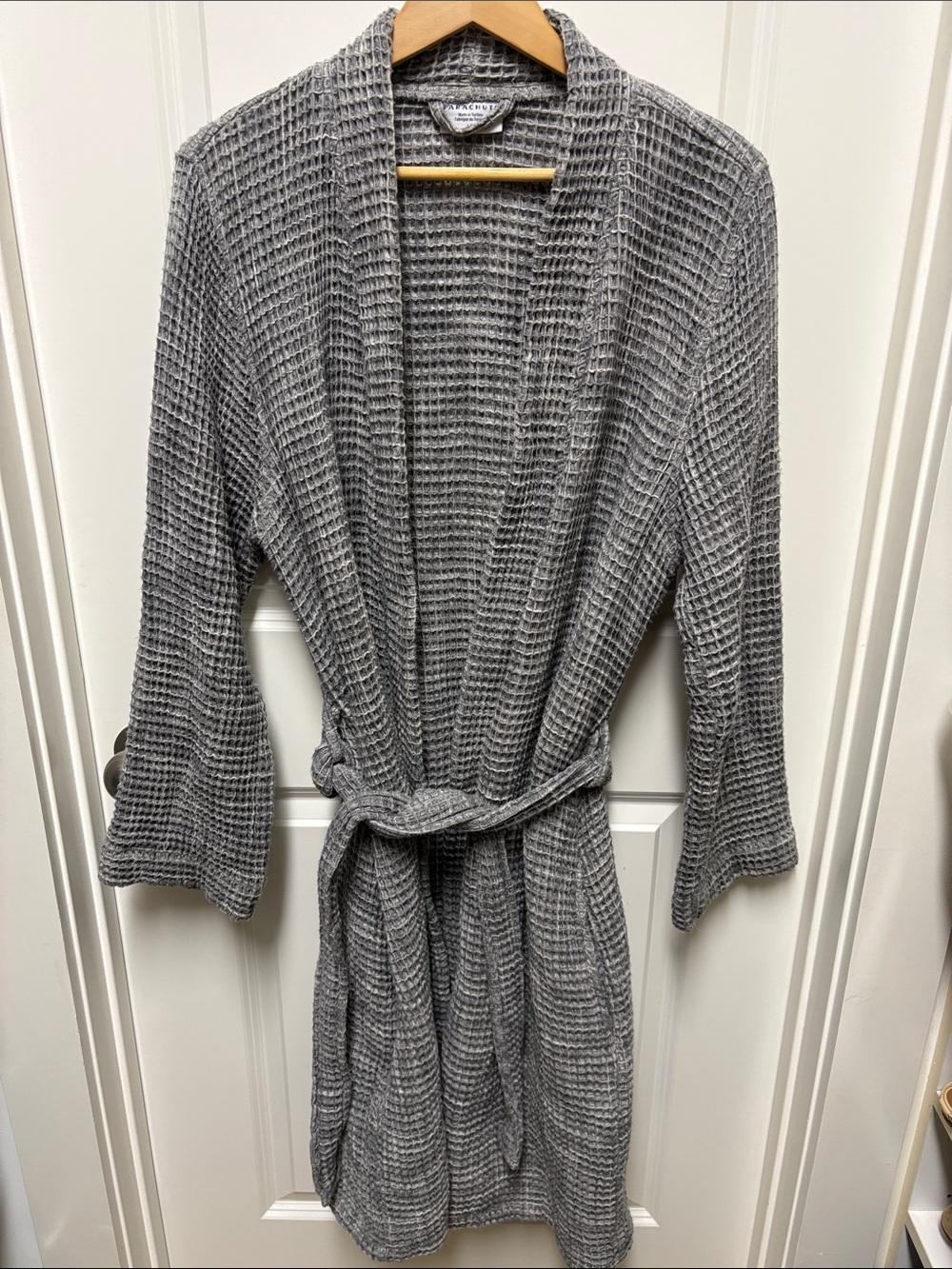 Parachute Gray Turkish Cotton Waffle Weave Robe Size L